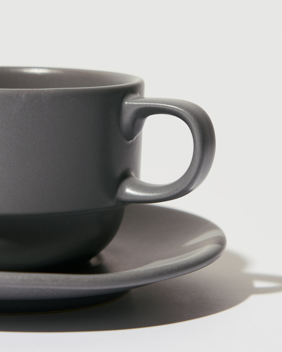 FDS_STACKING CUP AND SAUCER
