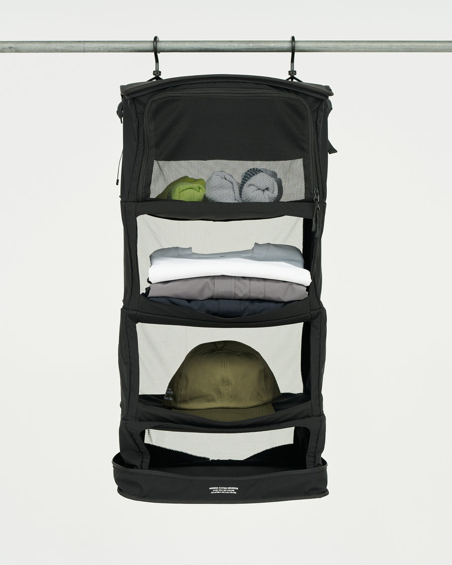 HANGING CLOTHES ORGANIZER