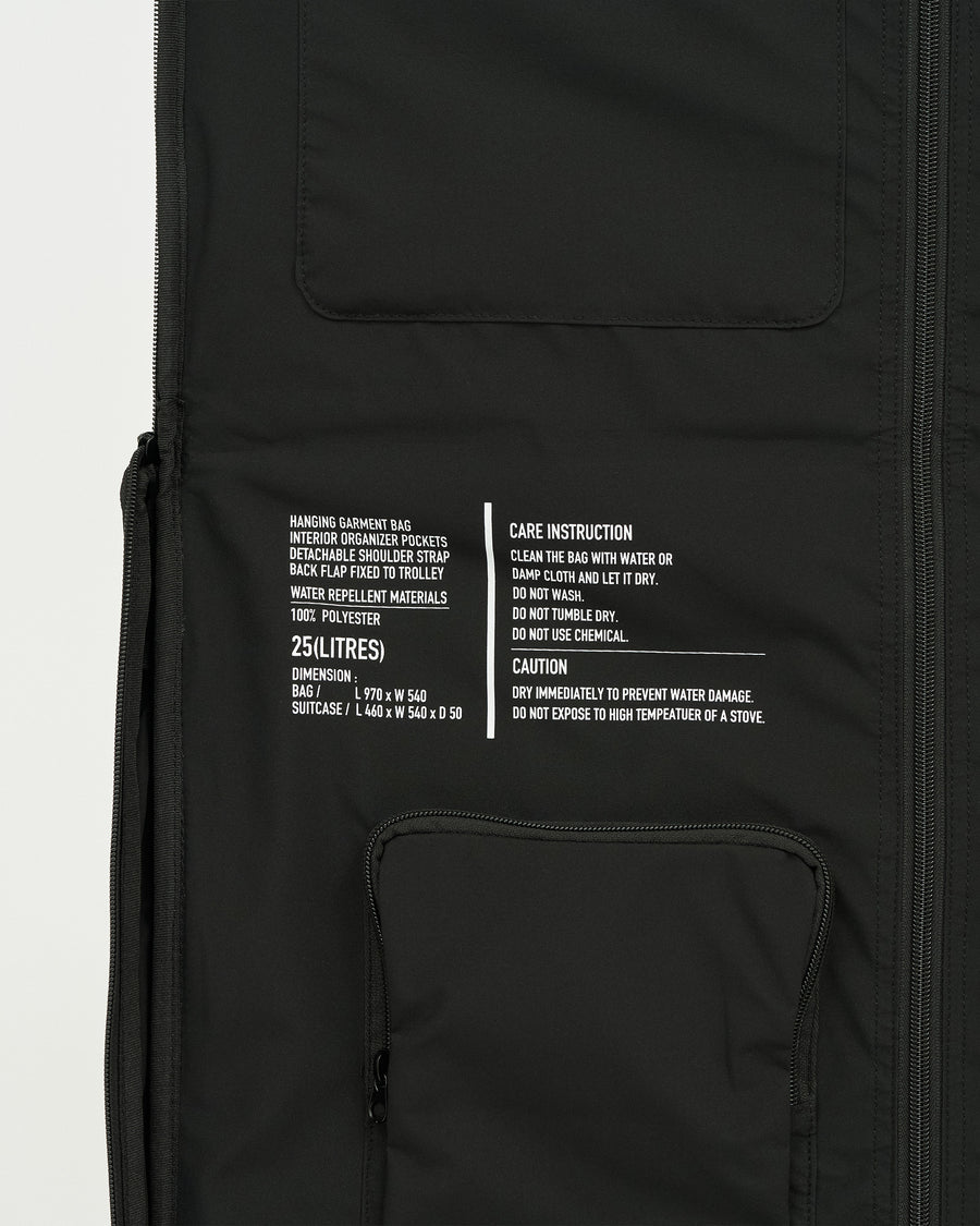 MULTI POCKET GARMENT BAG