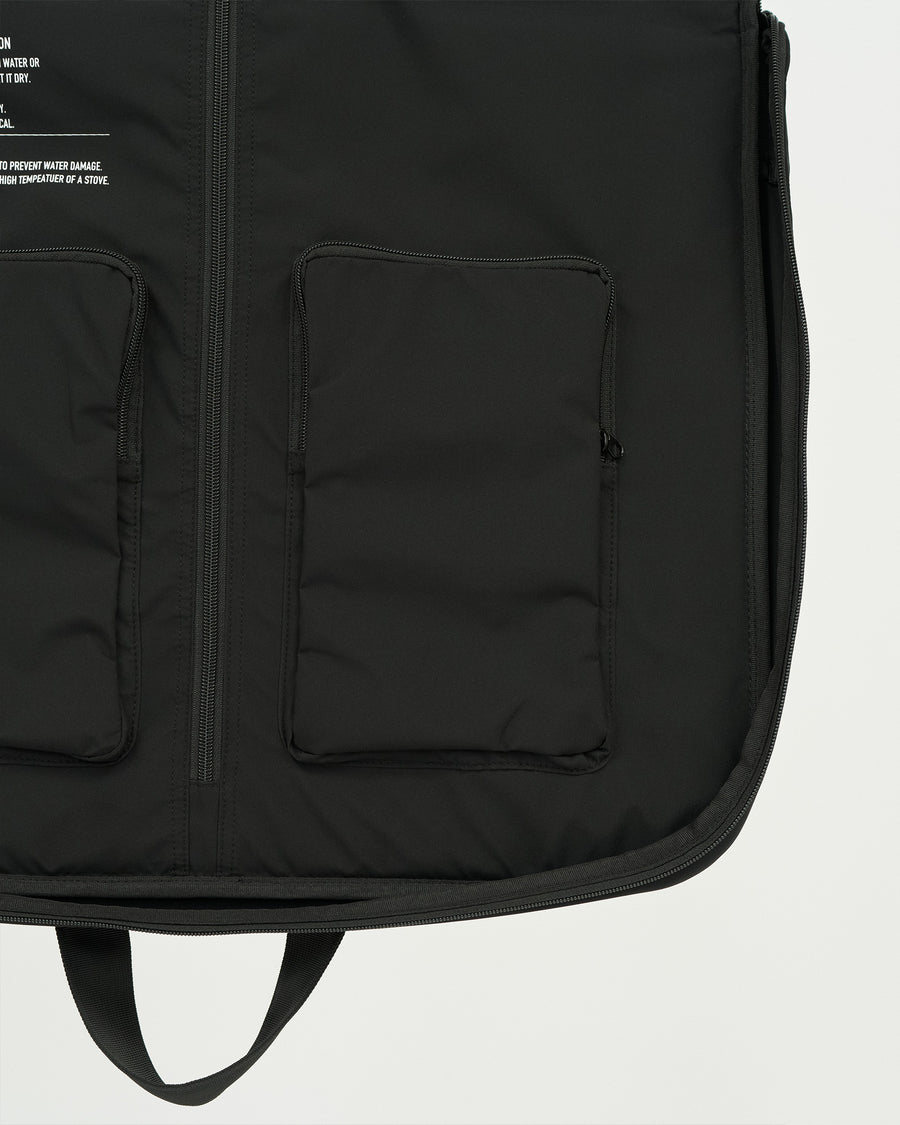 MULTI POCKET GARMENT BAG