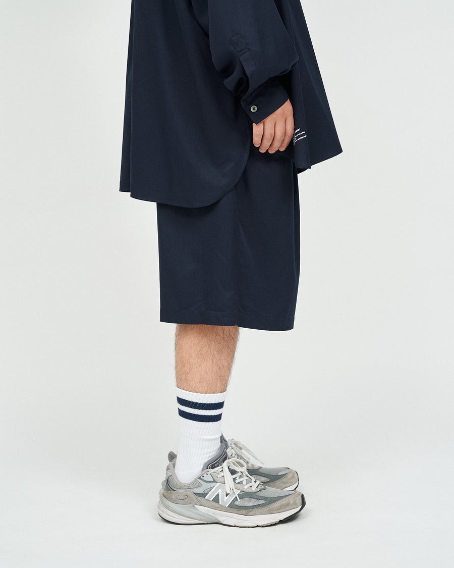 COOLFIBER TWO TUCK EASY SHORTS