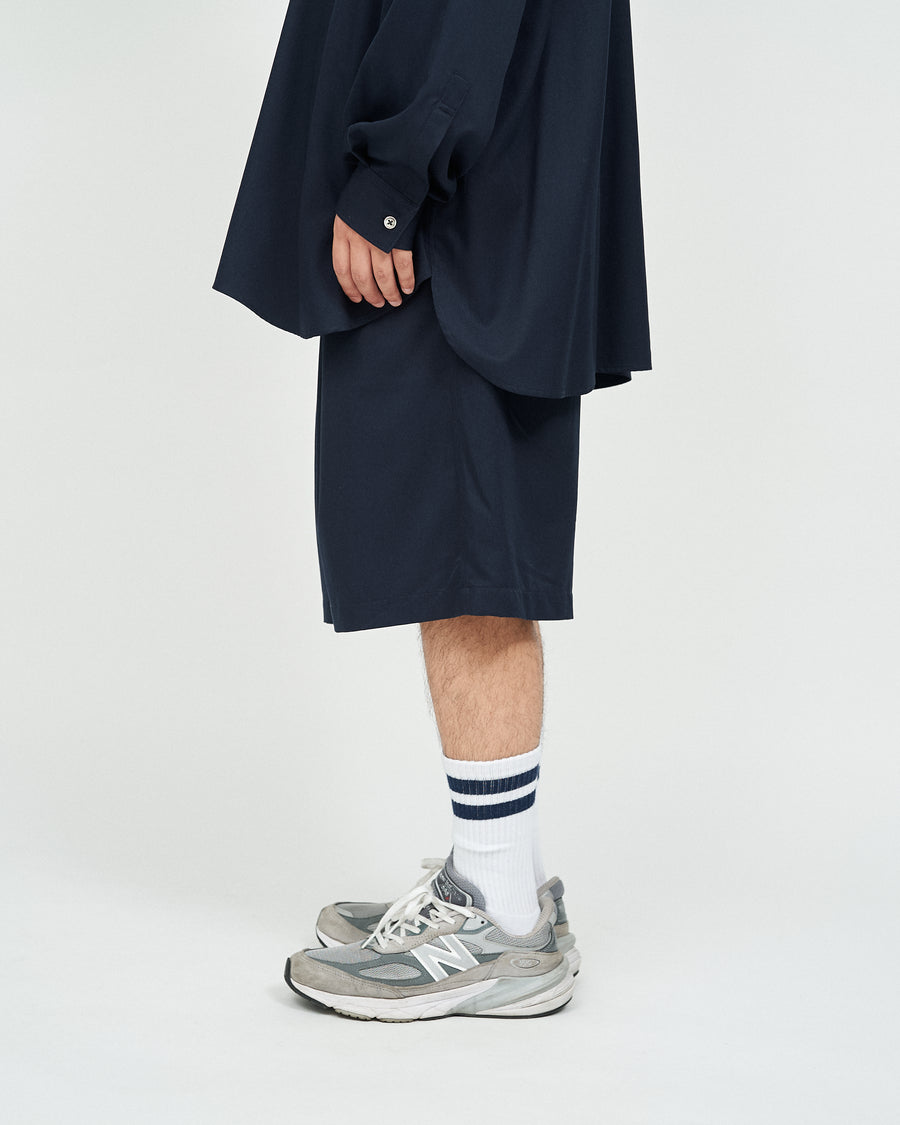 COOLFIBER TWO TUCK EASY SHORTS